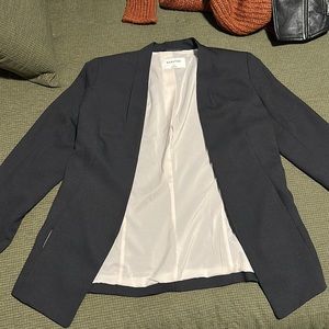 Aritzia Babaton blazer size 8